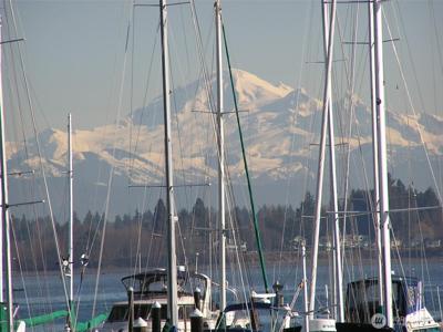 9540 Semiahmoo