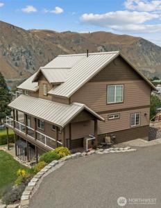 585 Entiat