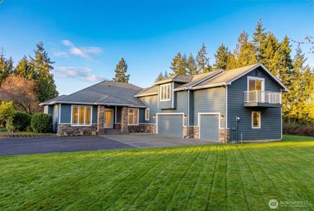 6223 Ebbert SE