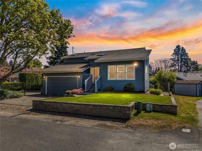3012 43rd NE
