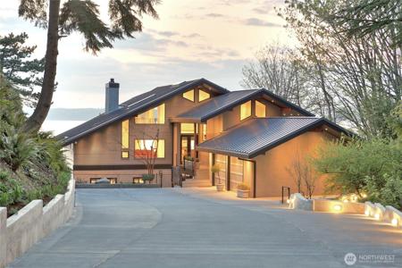 20423 10th SW