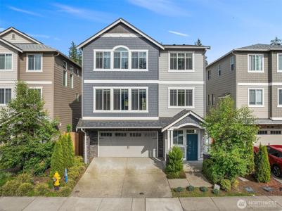 3303 103rd NE
