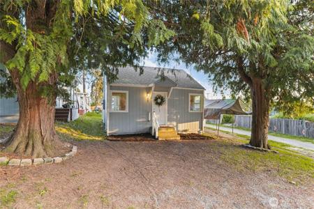 504 107th S