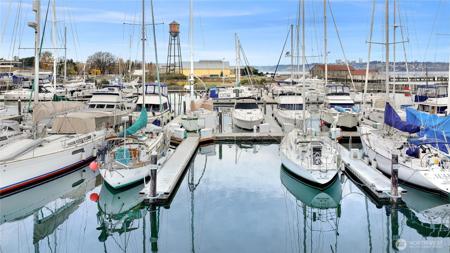 9540 Semiahmoo