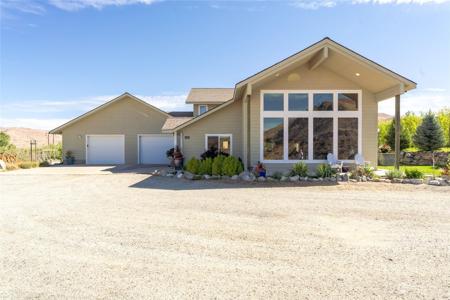 445 Howser