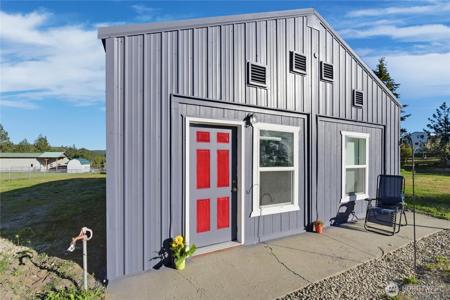 11 Ridge Loop Rd