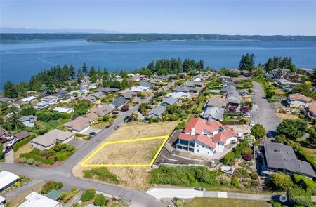 6001 Bayview NE