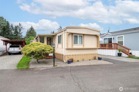 5705 113th E