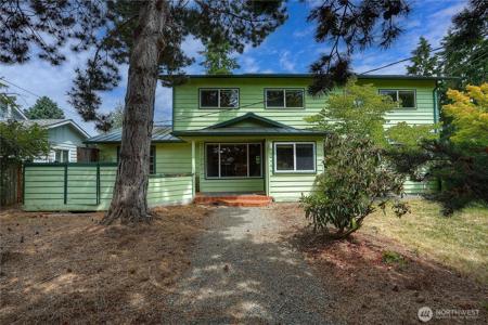 3701 N Whitman