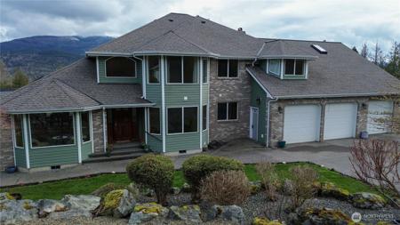 13240 Buchanan
