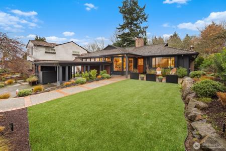 10528 15th NW