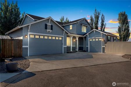 1347 Boulder