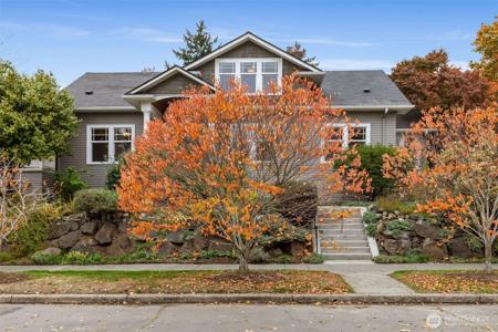 3116 Bayview