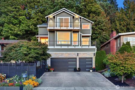 7808 45th SW