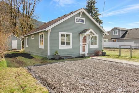 720 Givens (lots 36 & 37)
