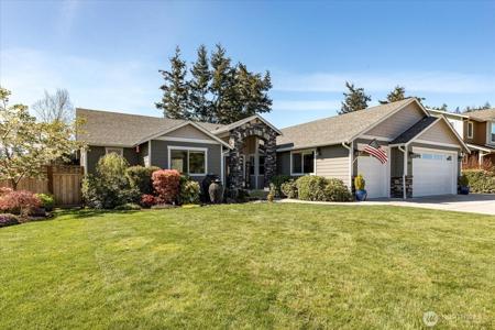 965 Walker Heights
