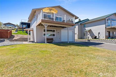200 Marine View