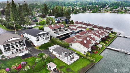 700 Northshore
