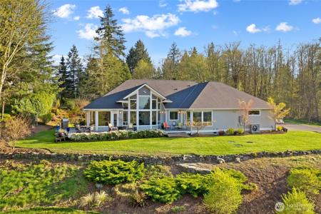 435 104th SE