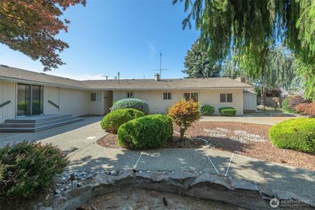 2265 5th NE
