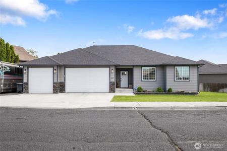 227 Crestview
