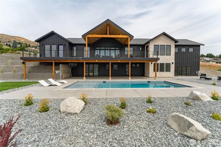 134 Hillcrest