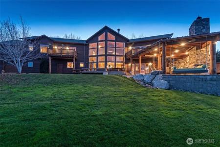 1441 Watt Canyon