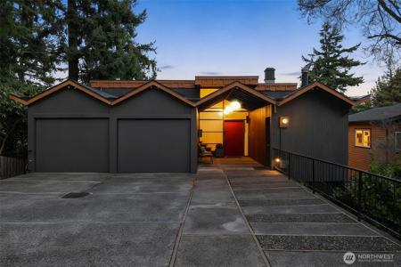 6620 57th NE