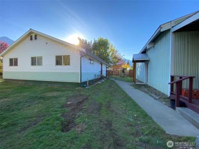 752 Clear Creek Rd.