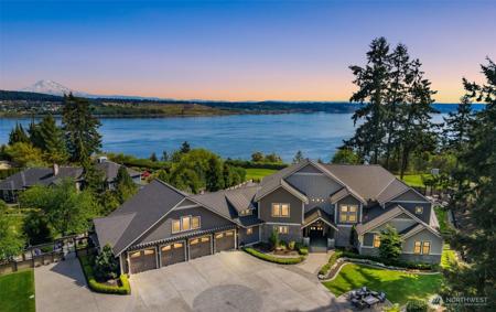 1350 Pilchuck Heights