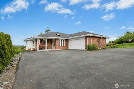 822 Fairhaven