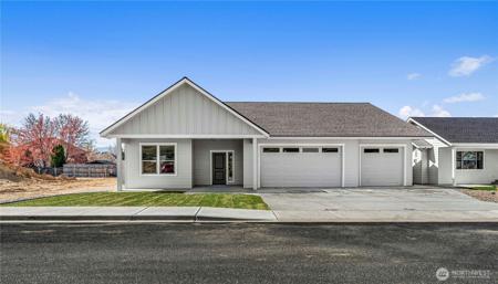 2251 Brinley