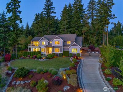 7723 76th NW