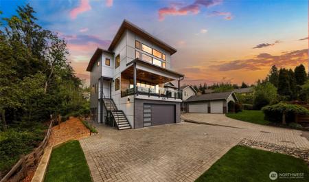 3015 Maynard