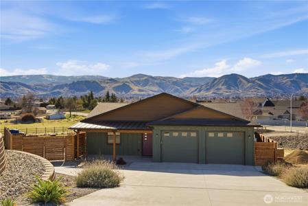 224 Chinook Way