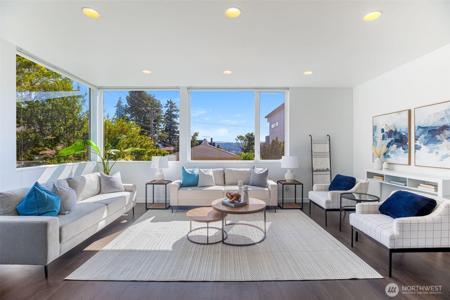 5151 Frontenac