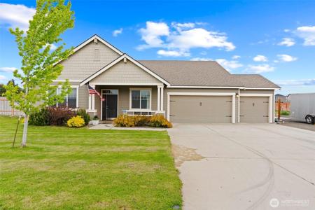 1602 Bowers
