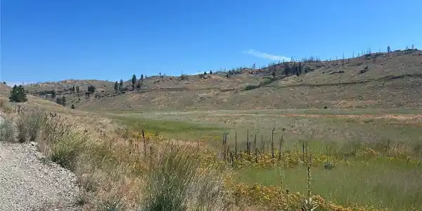 4 Crest Drive