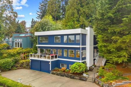 11737 Lakeside NE