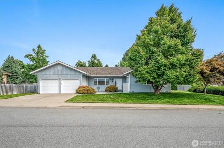 1005 Fairview