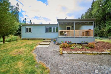 25211 Clear Creek