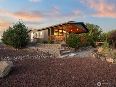 207 Green Laurel SW