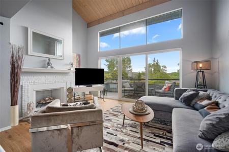 7806 Birch Bay