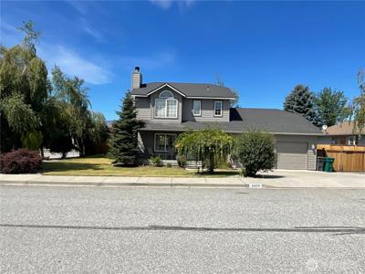 2403 Highland View
