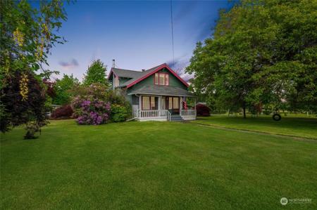 5753 Lawrence
