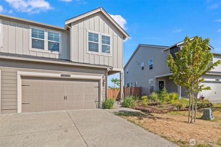 6535 Randolph NE