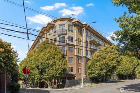 700 Denny