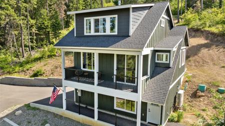 720 Stone Ridge