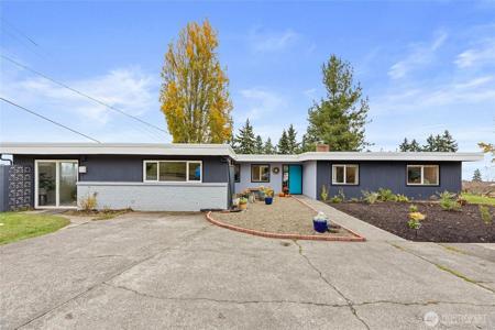 3009 Laurel
