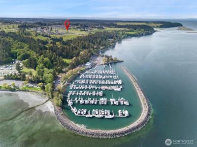 1810 Sequim Bay